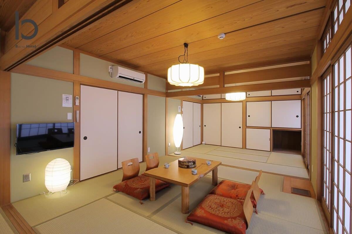 Hanagin - 3 Bedroom Japanese Apartment For 11 People 201 広島市 エクステリア 写真